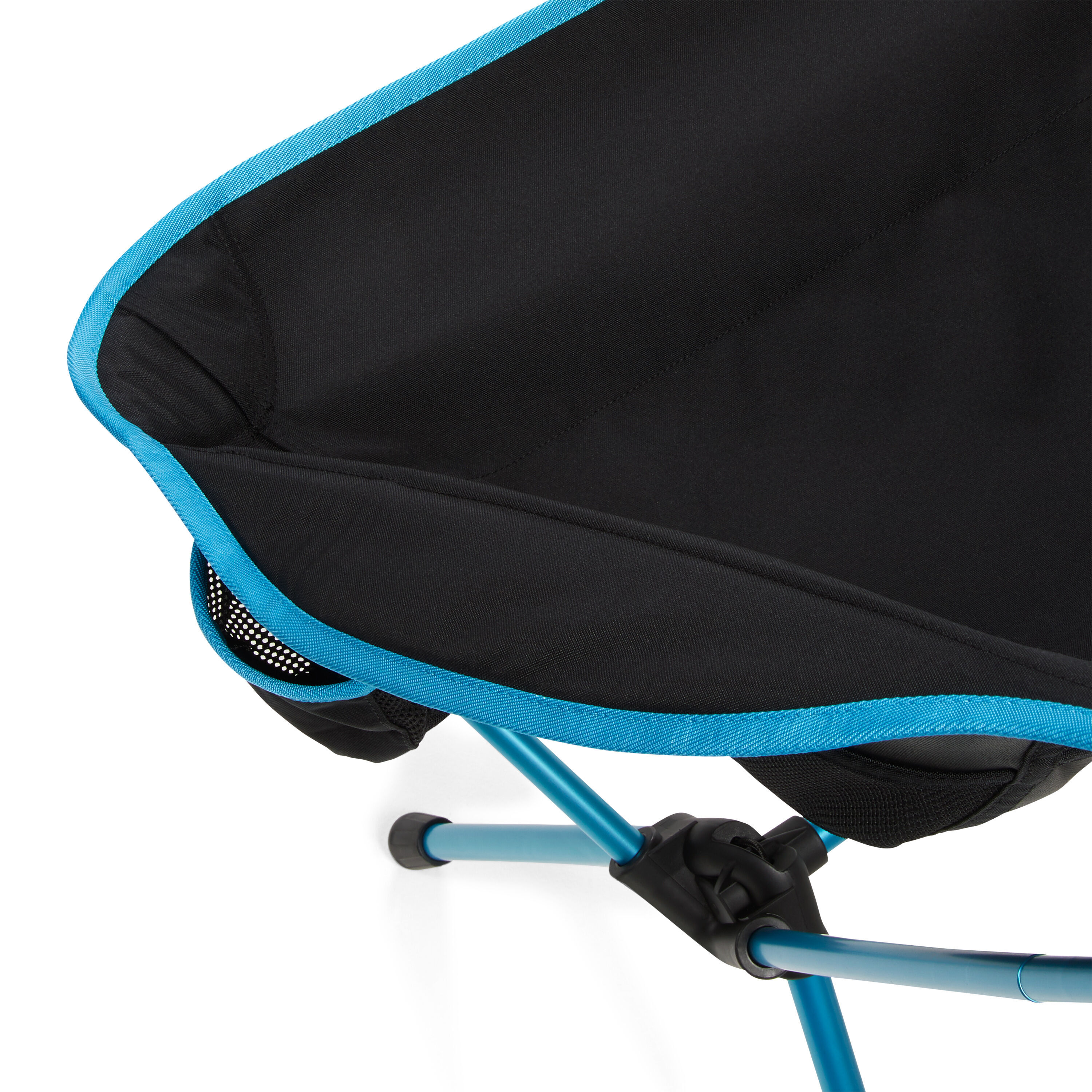 Helinox-Savanna-Chair-Black-Detail-3 Helinox Savanna Chair - Black