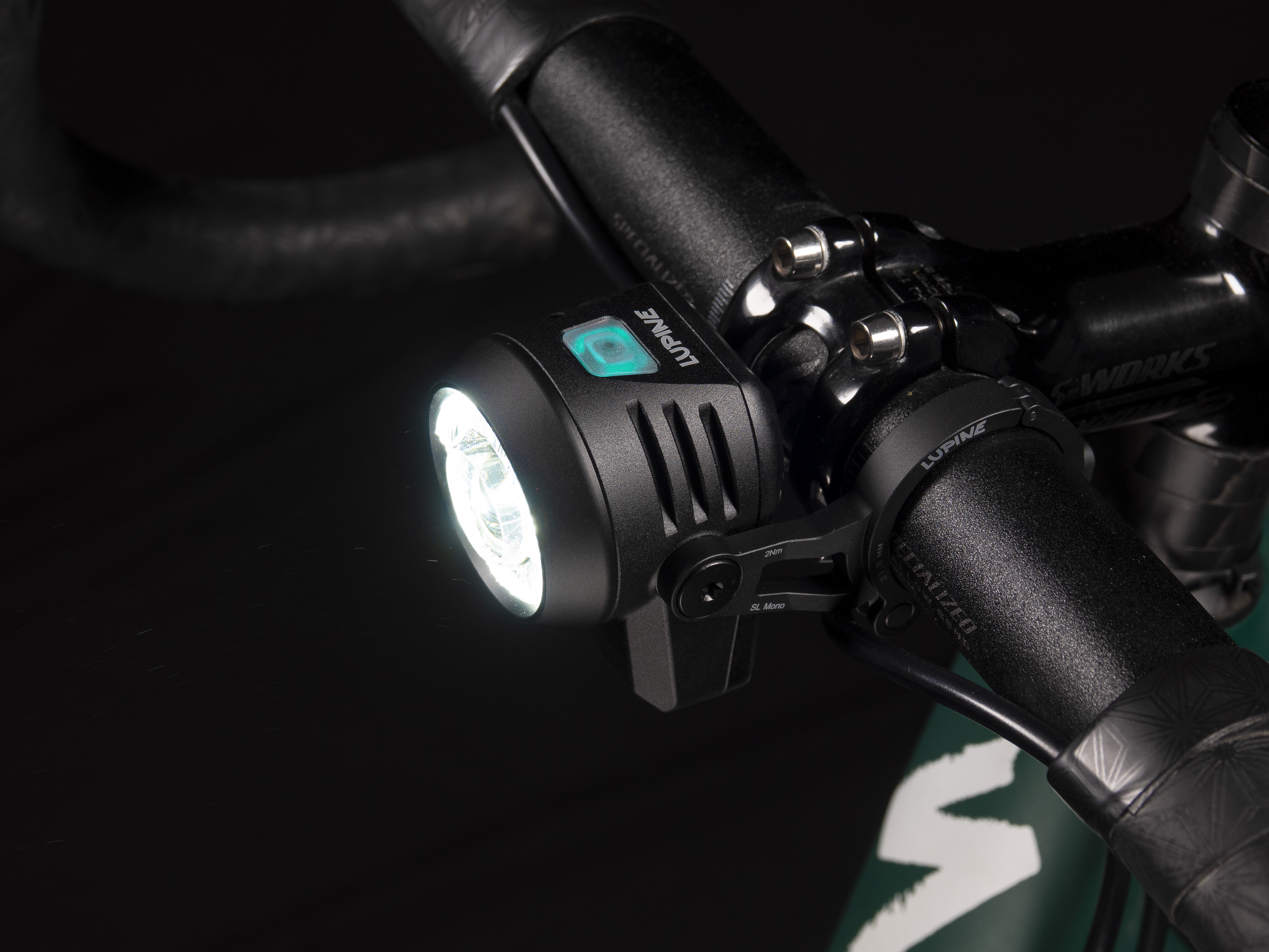 lightbox image lightbox image