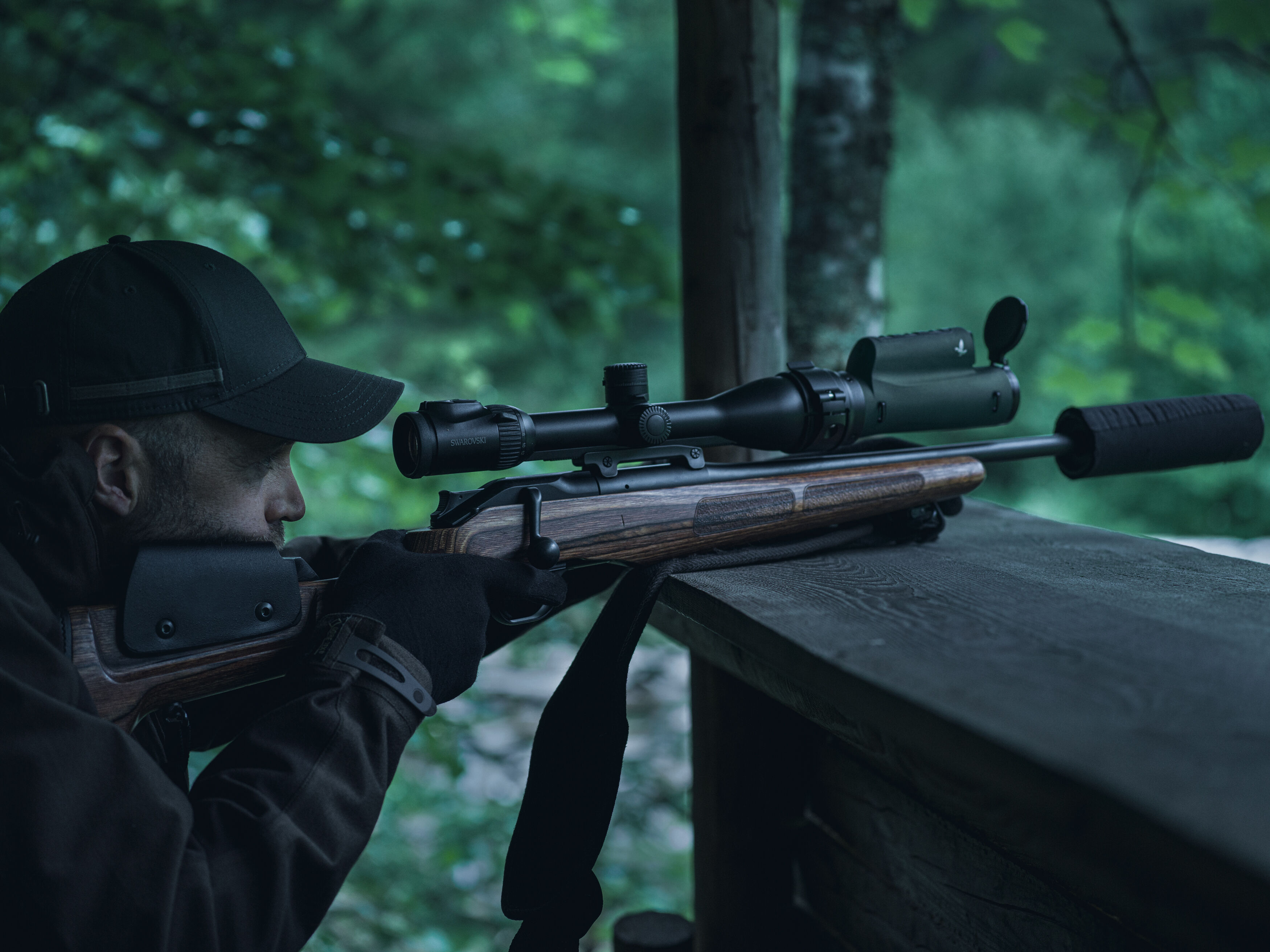 lightbox image lightbox image