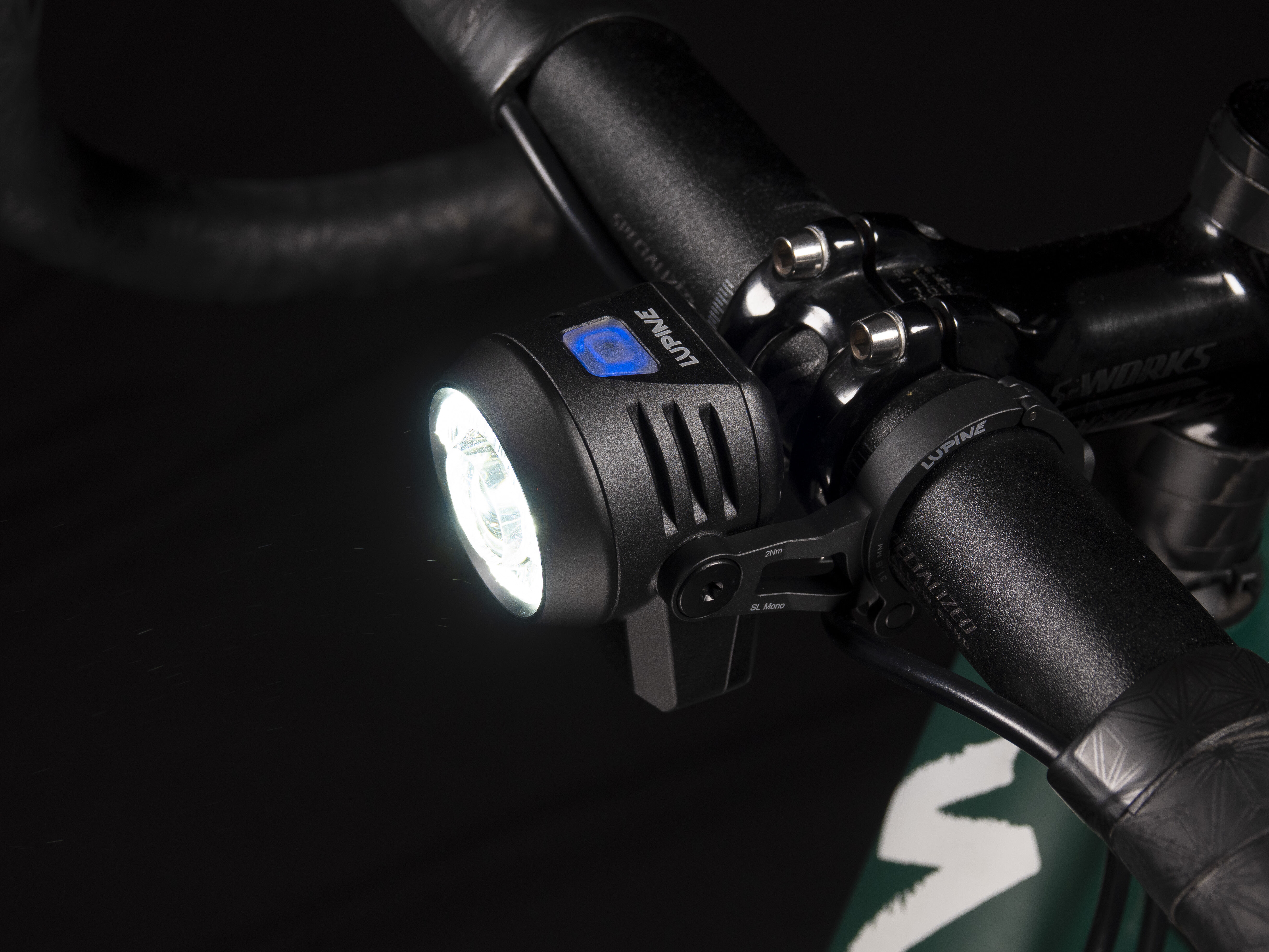 lightbox image lightbox image